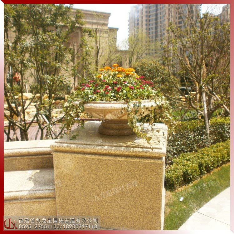 1614679293902795.jpg 石雕花崗巖花缽圖片