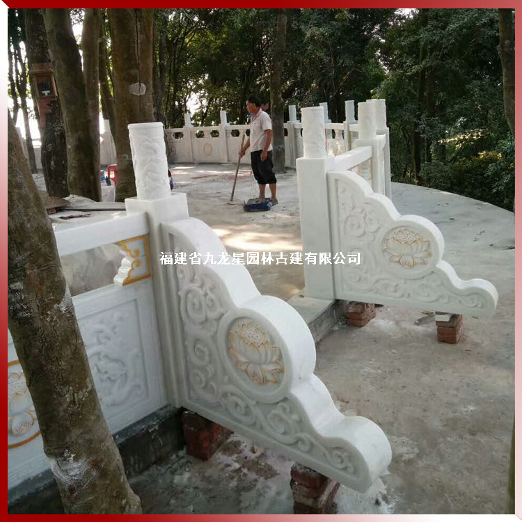 1617181137514300.jpg 寺廟石雕欄桿圖片