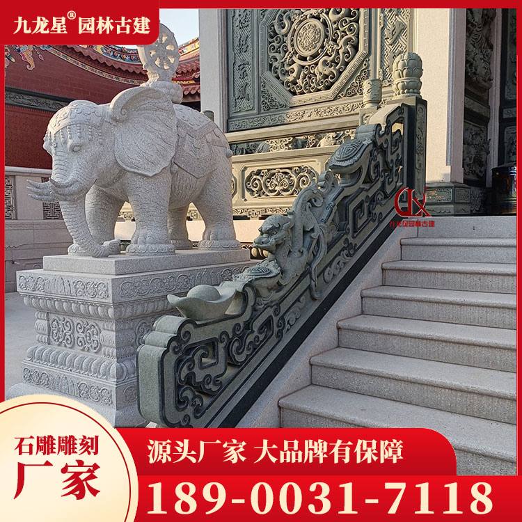 1699346239899083.jpg 寺廟石欄桿圖片